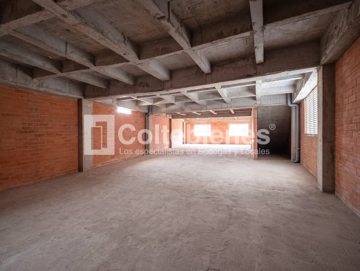 Bodega en arriendo – Medellín foto 4