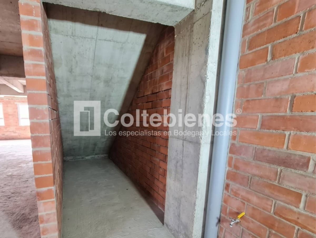 Bodega en arriendo – Medellín foto 5
