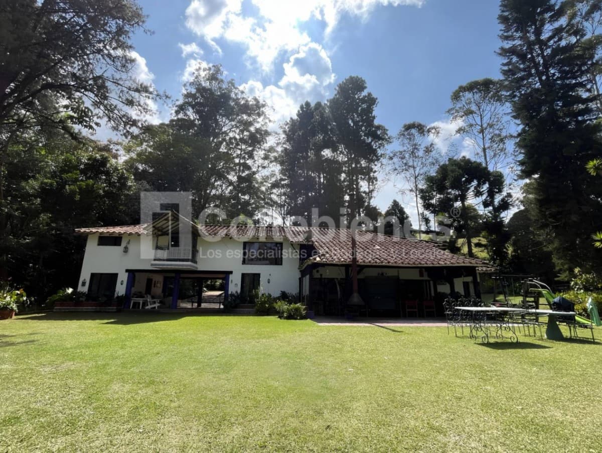 Finca en arriendo/venta – Llano Grande, Rionegro