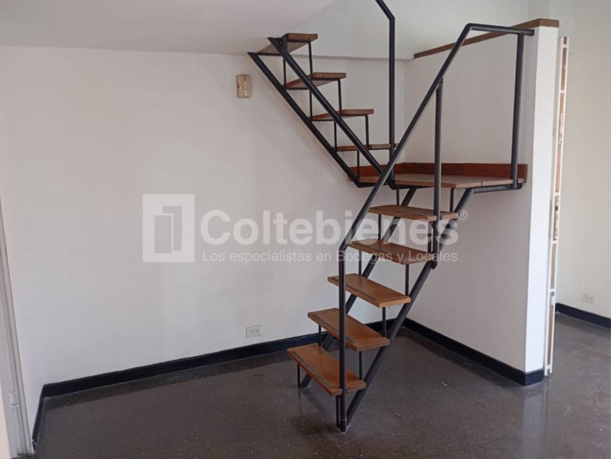 Oficina en arriendo – Poblado, Medellín foto 2