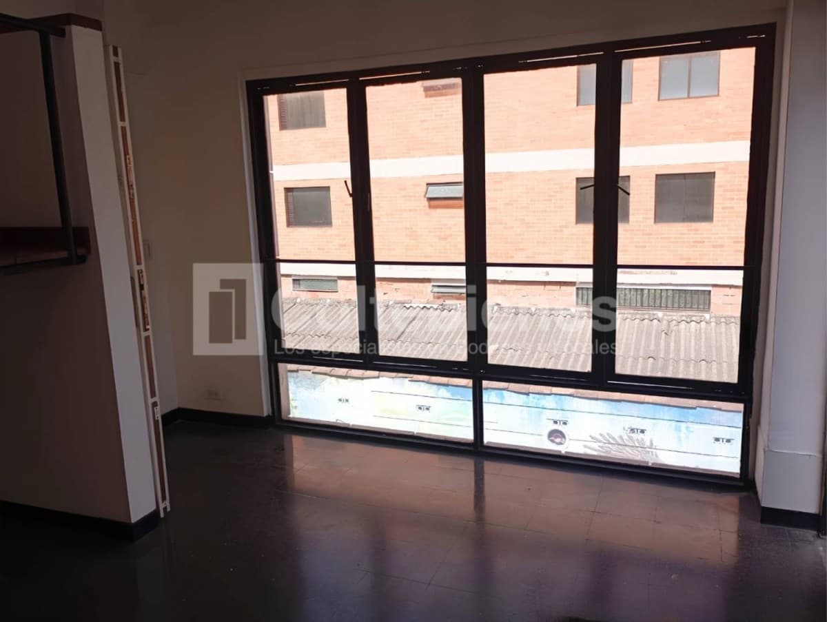Oficina en arriendo – Poblado, Medellín foto 4