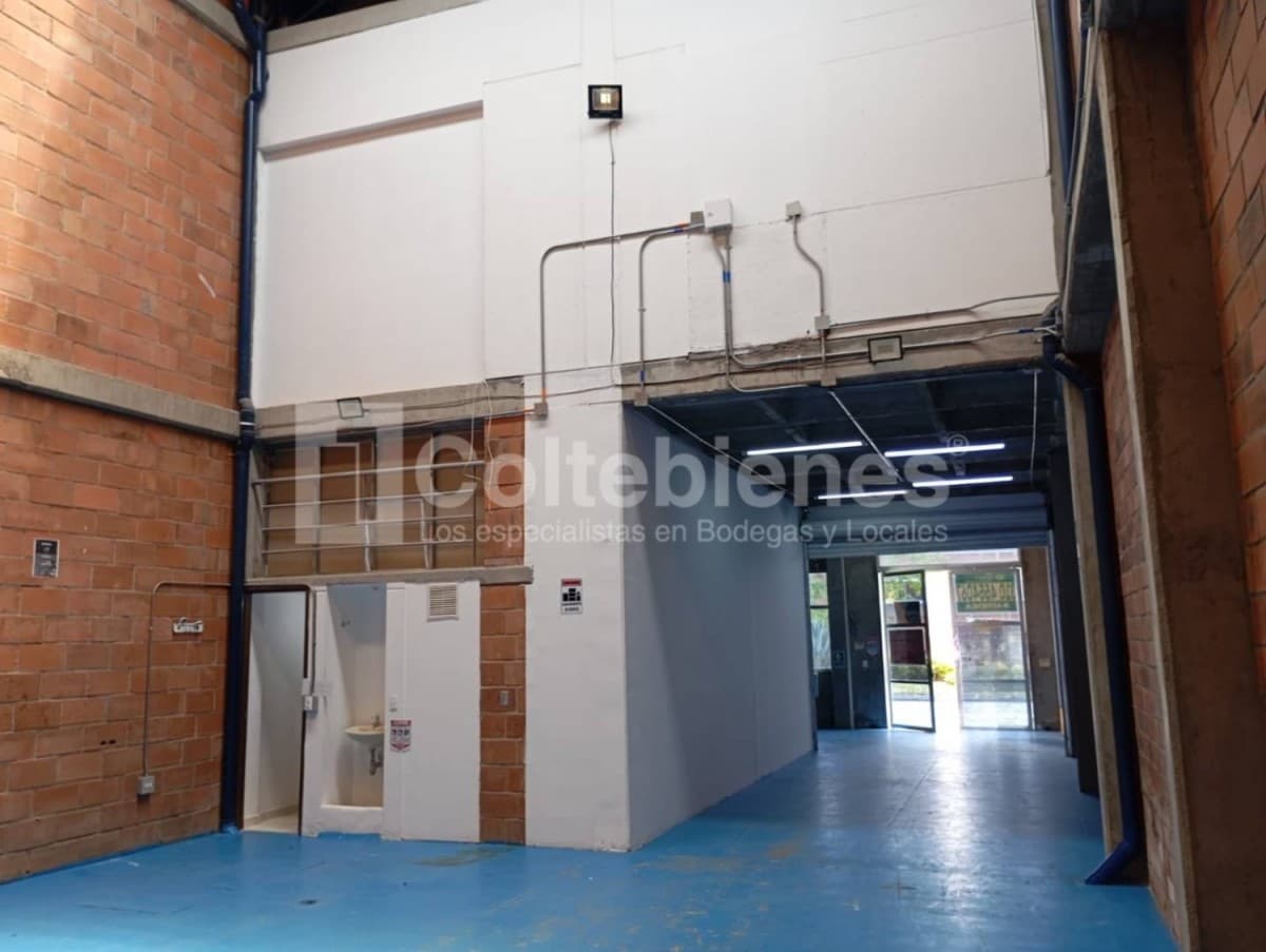 Bodega en arriendo – Rionegro foto 4