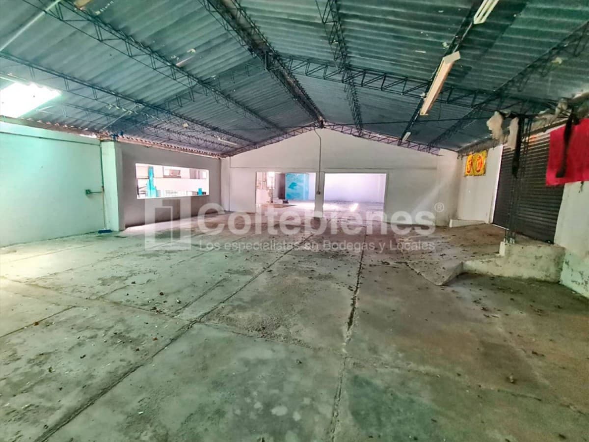 Bodega en arriendo – San Jose Obrero, Bello foto 3