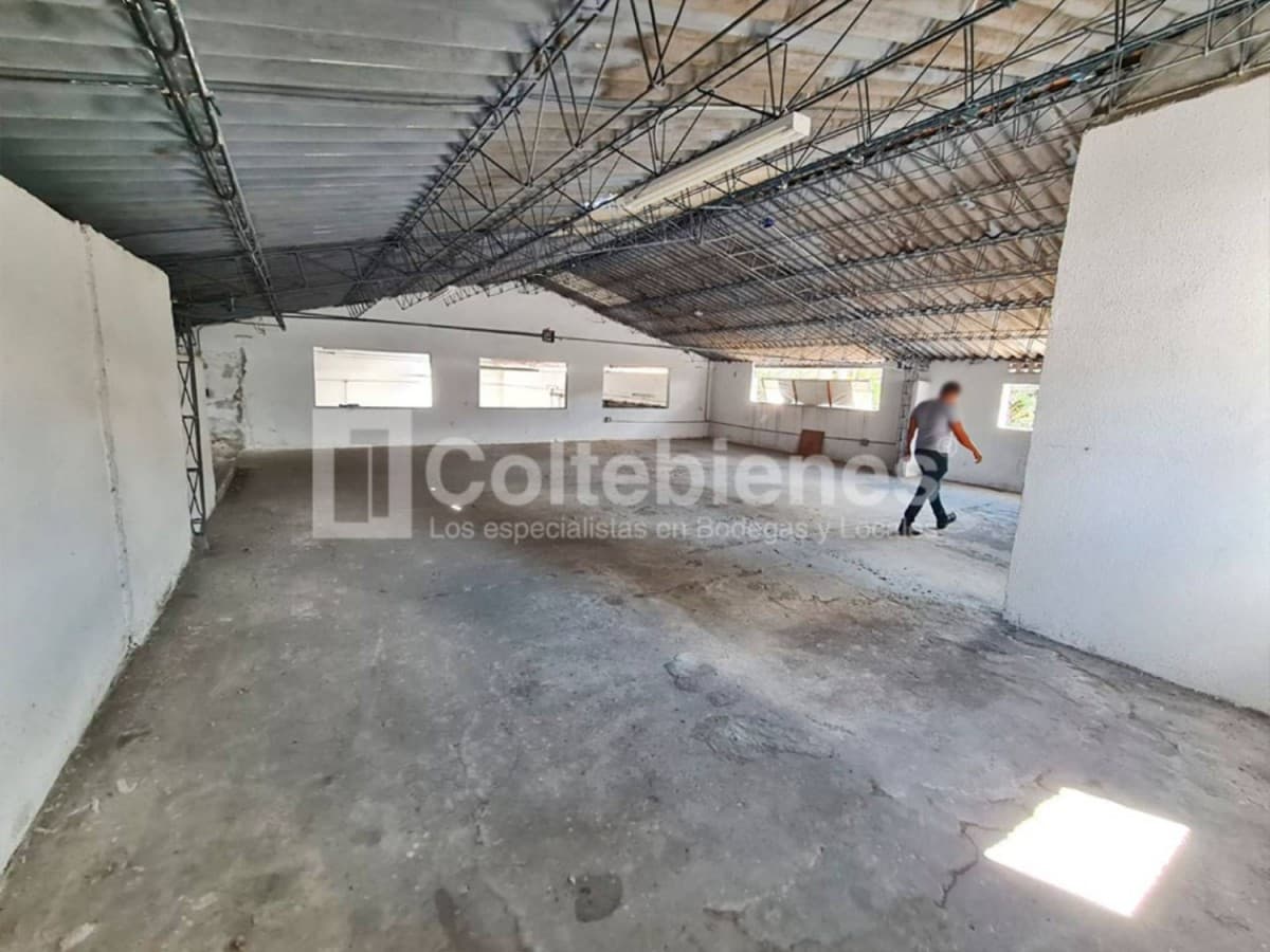 Bodega en arriendo – San Jose Obrero, Bello foto 4