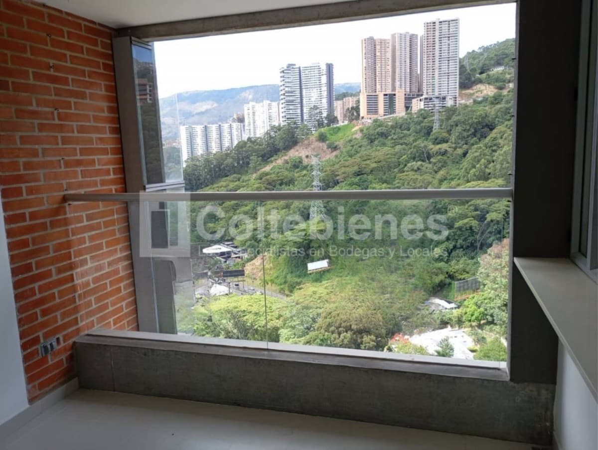 Apartamento en arriendo – Poblado, Medellín foto 3