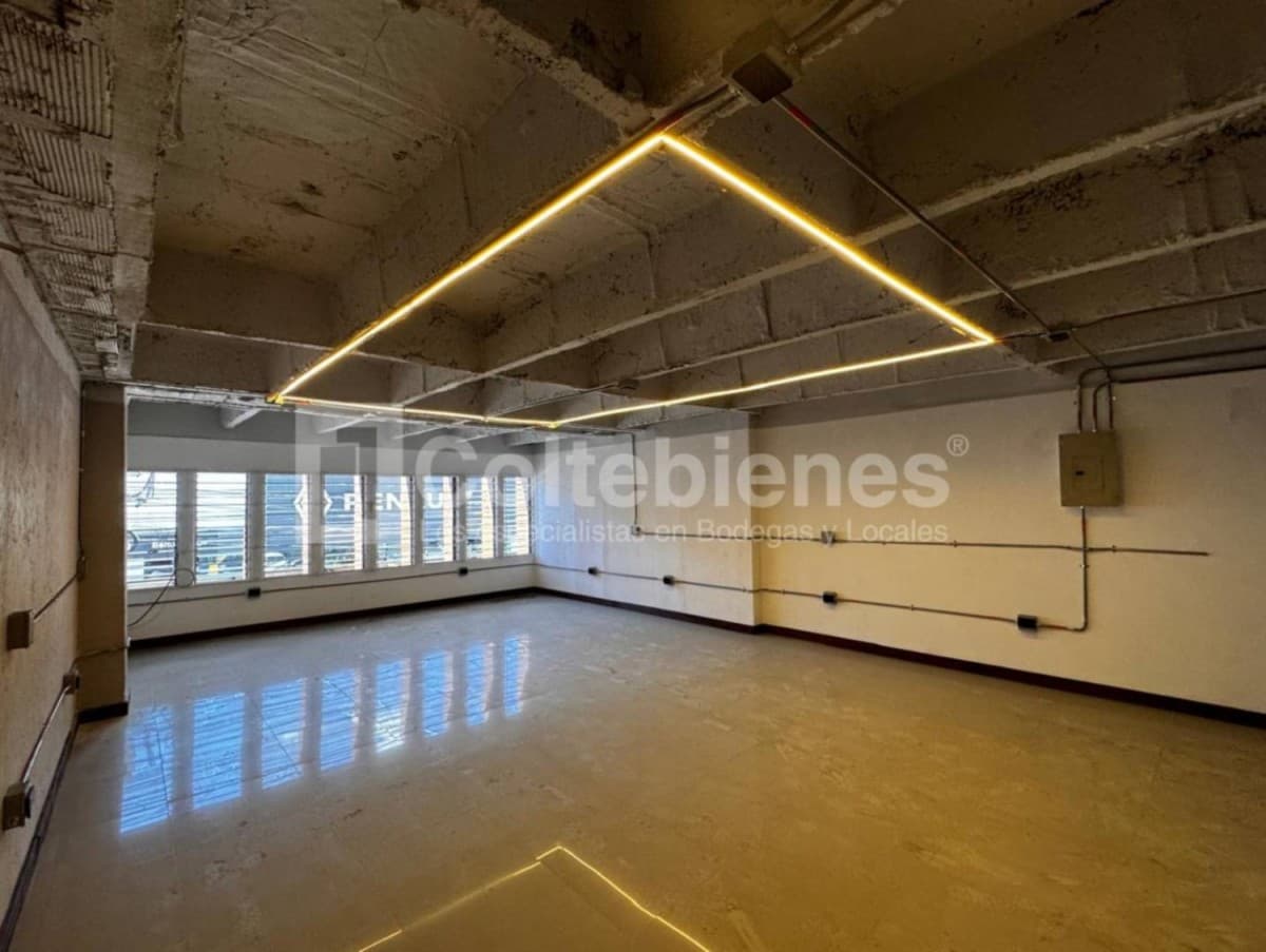 Local en arriendo – Perpetuo Socorro, Medellín foto 2