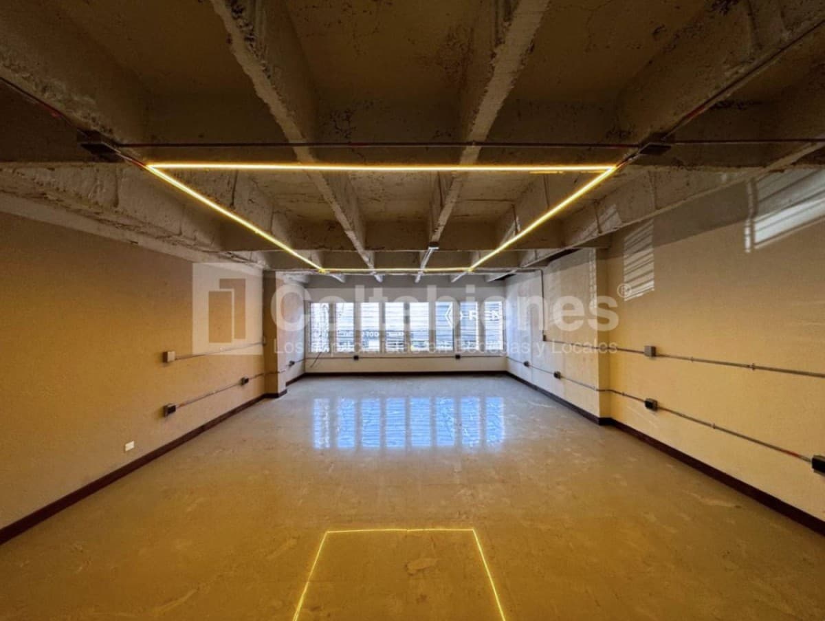 Local en arriendo – Perpetuo Socorro, Medellín foto 5