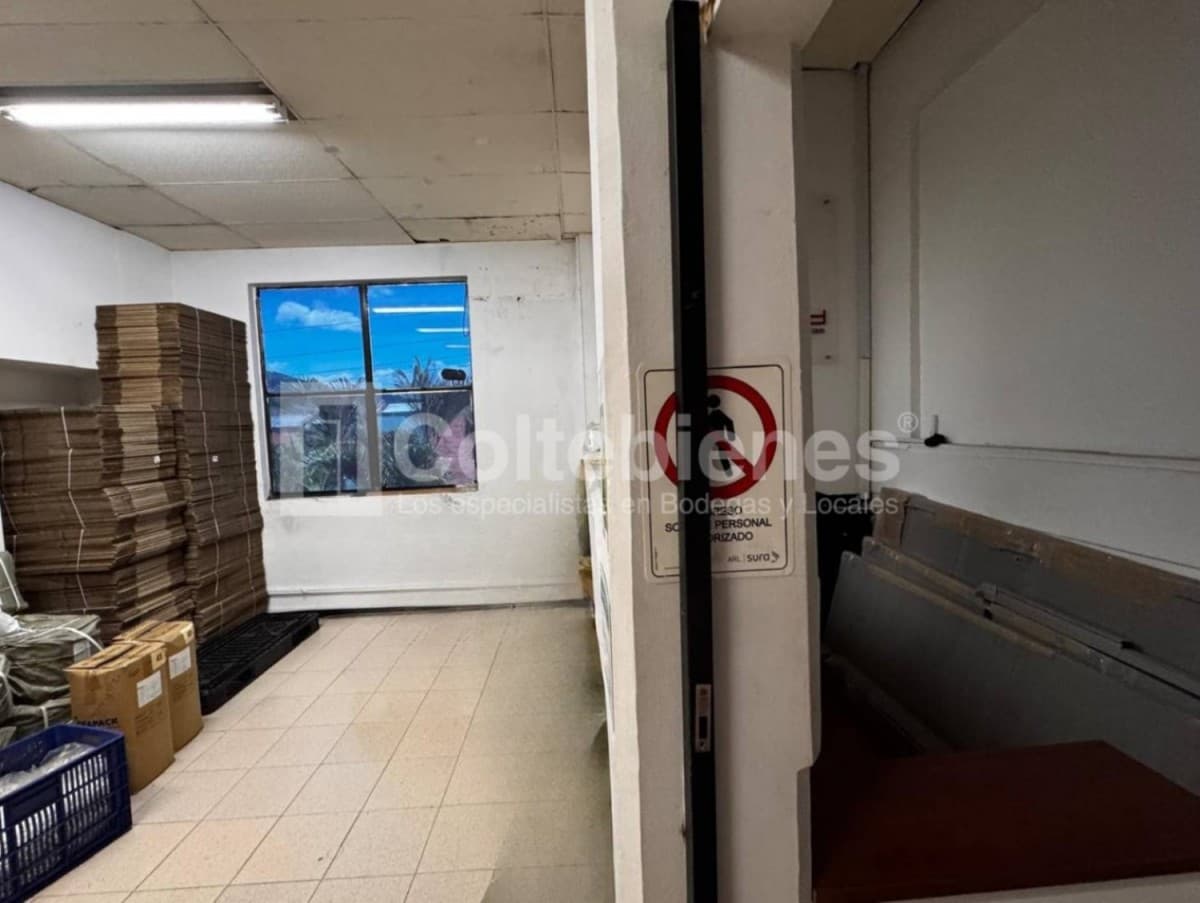Bodega en arriendo – La Estrella foto 5