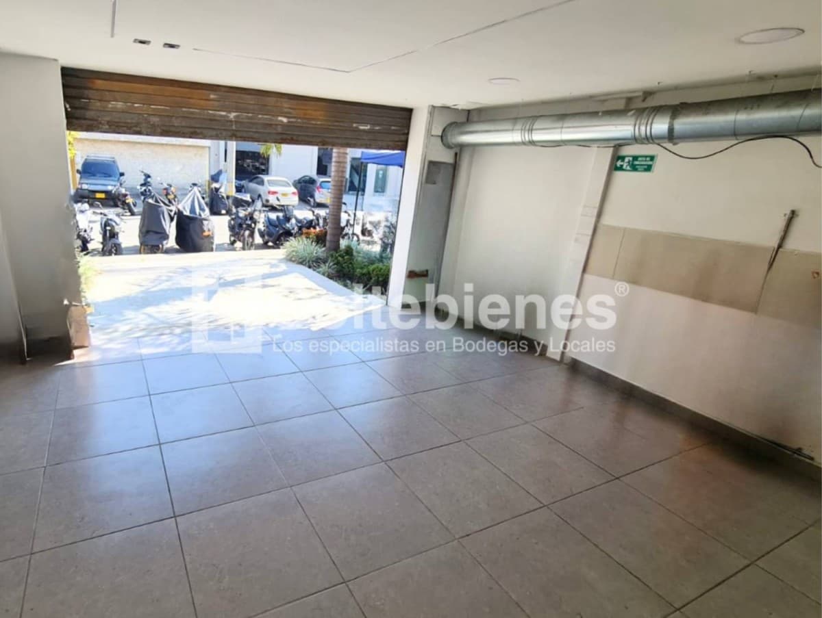 Local en arriendo – Barrio Colombia, Medellín foto 2