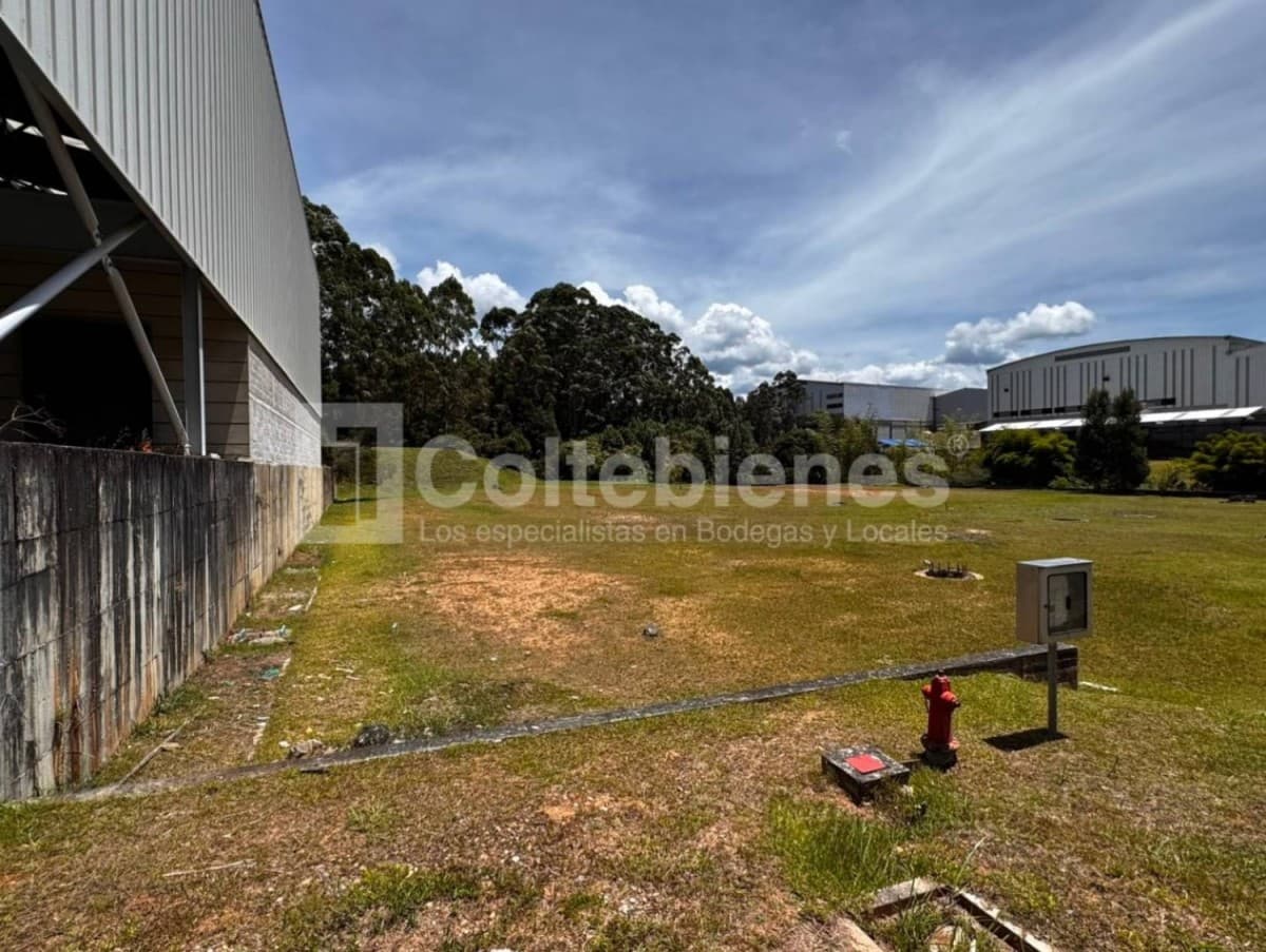 Lote en venta – Guarne foto 5