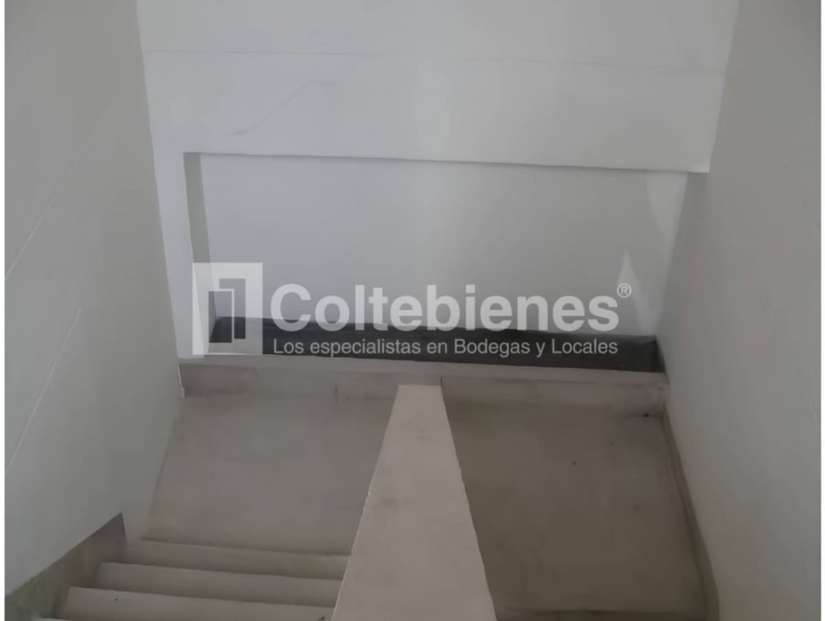 Bodega en venta – Guayabal, Medellín foto 4