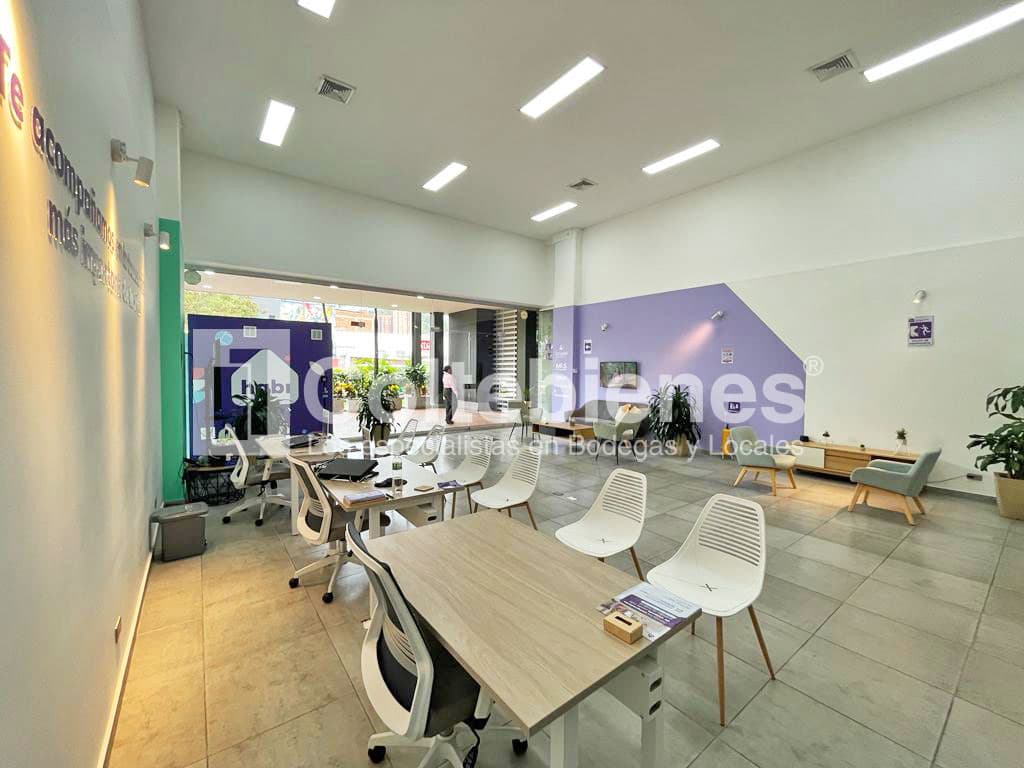 Local para venta en C.C Punto Clave foto 5