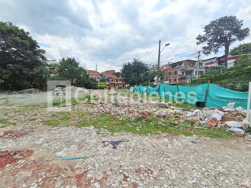 Arriendo de lote en vía Machado Copacabana-Antioquia foto 2
