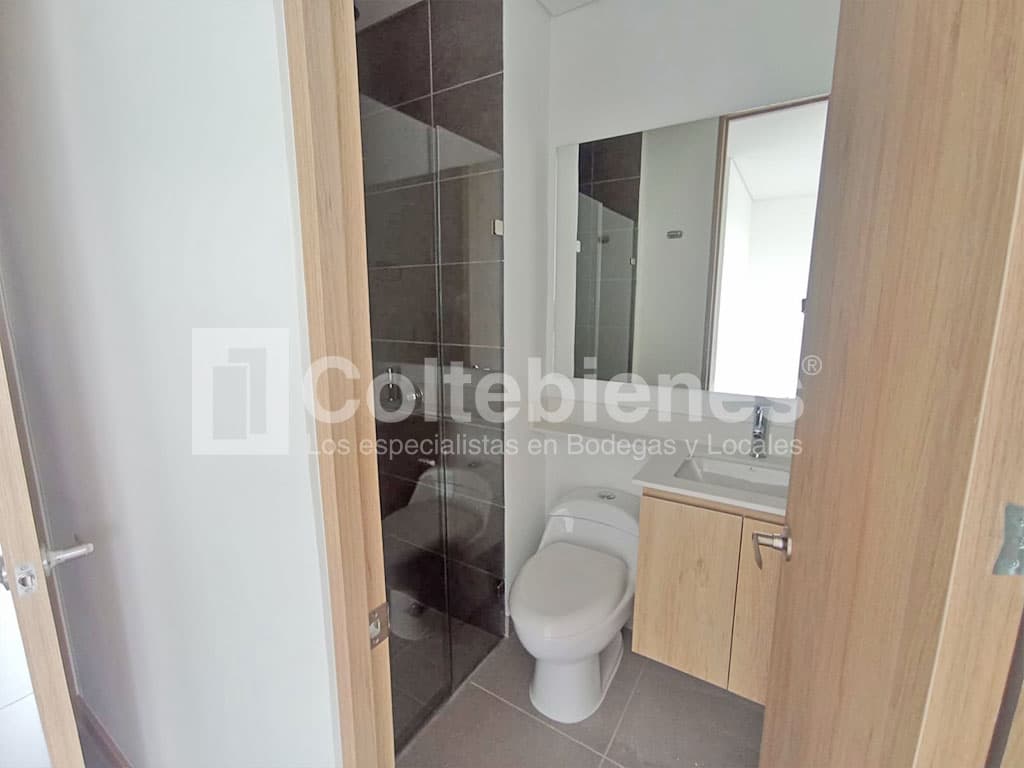 Apartamento nuevo en arriendo en El Poblado foto 5