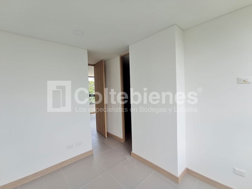 Apartamento nuevo en arriendo en El Poblado foto 4