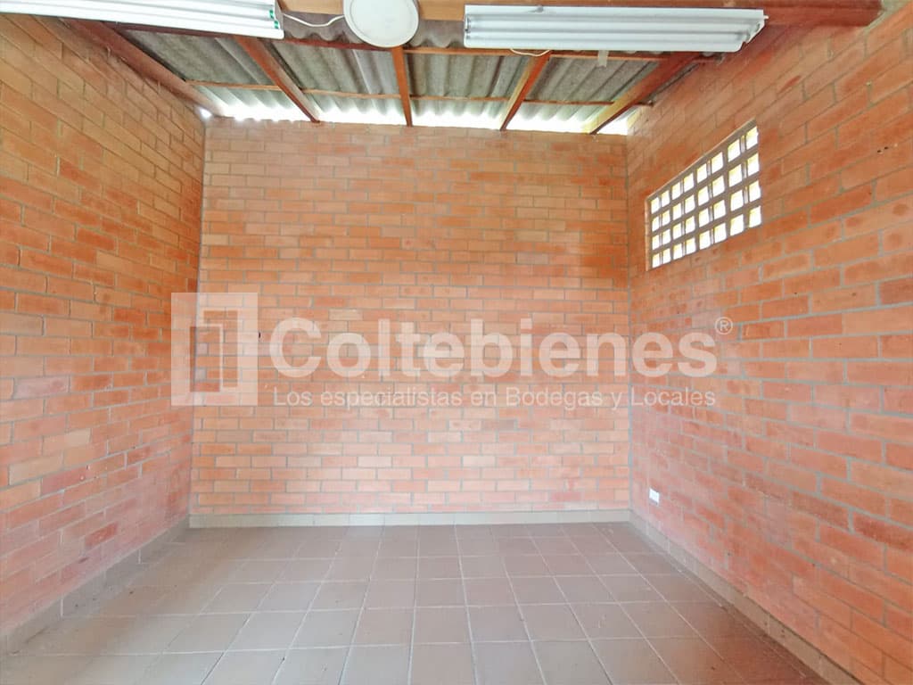 Arriendo de casa lote en Envigado foto 2