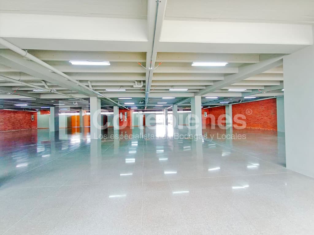 Arriendo de local en Guayabal-Medellín foto 4