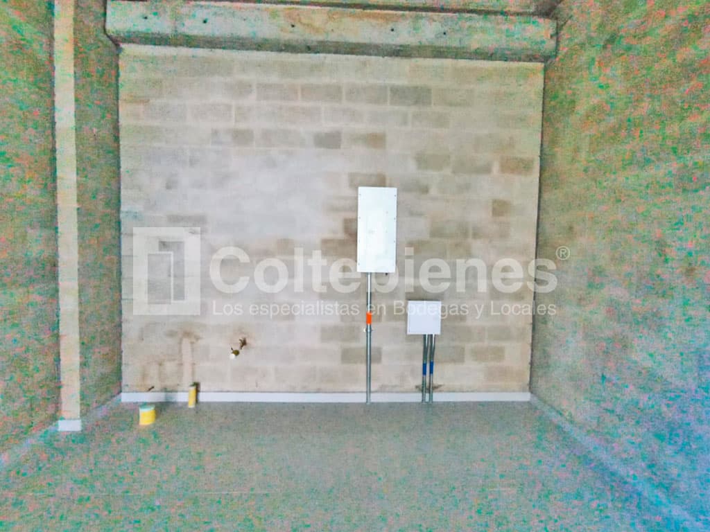 Local en arriendo en El Poblado-Medellín foto 5
