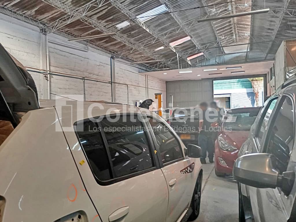 Bodega en arriendo en San Diego-Medellín foto 4