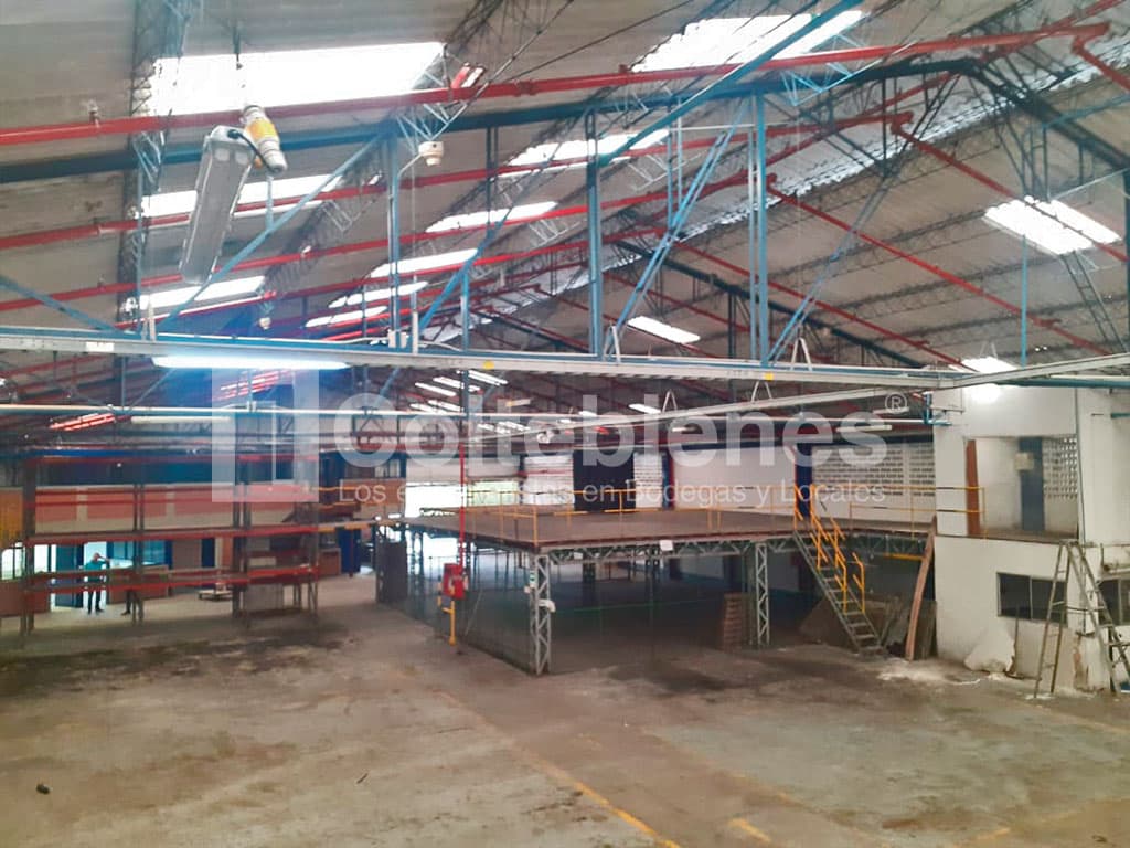 Bodega en arriendo/venta en La Estrella-Antioquia foto 3