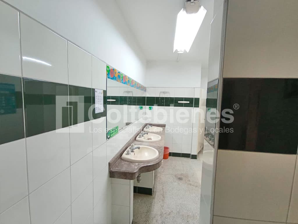 Oficina en arriendo en Fabricato-Bello foto 4