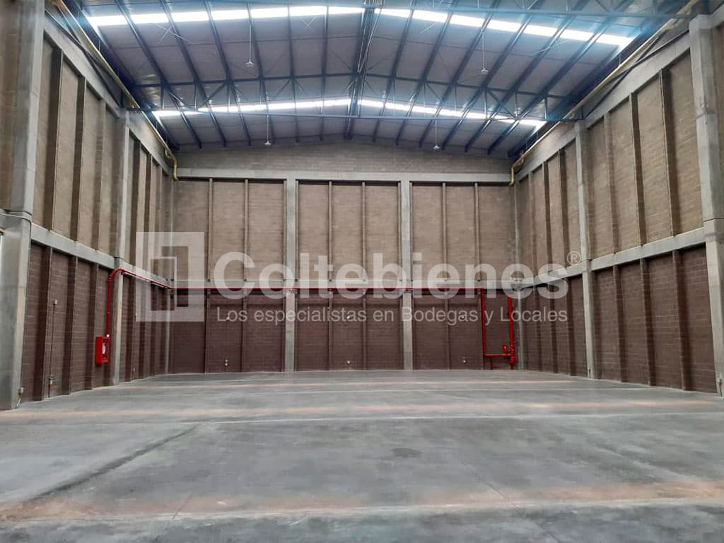 Bodega en arriendo en Guarne-Antioquia foto 2