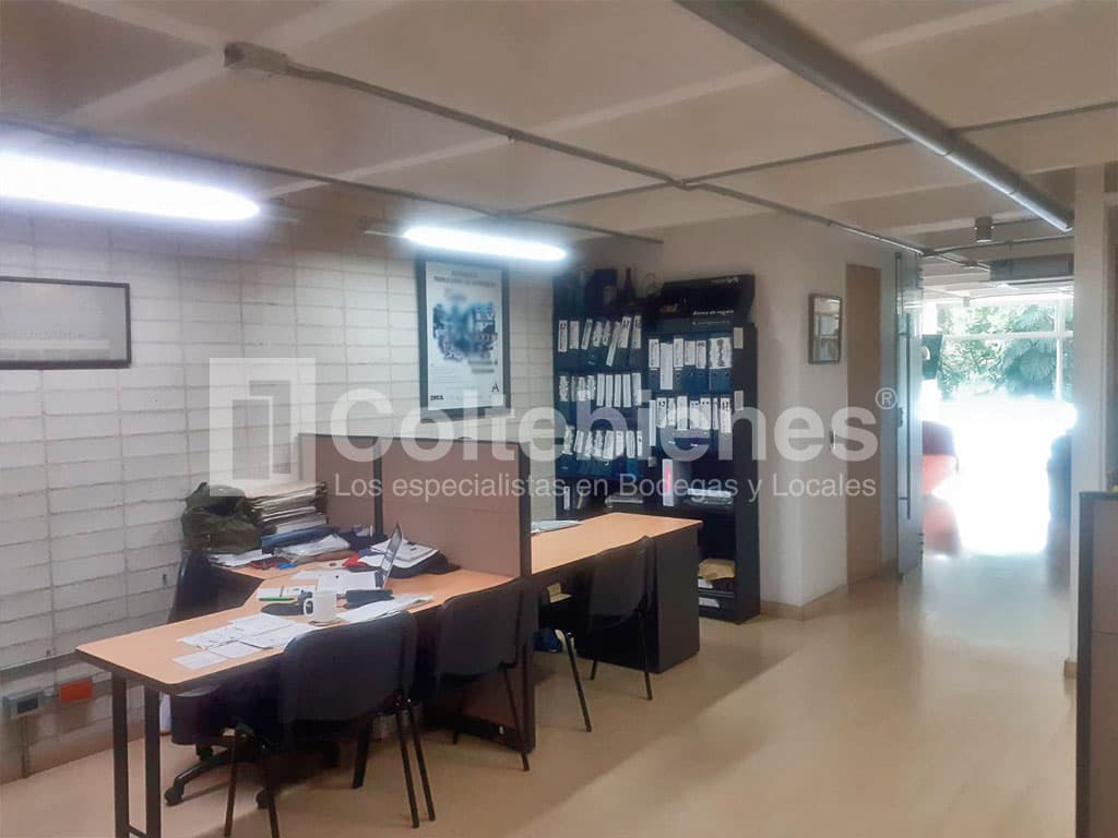 Oficina en arriendo/venta en El Poblado-Medellín foto 4