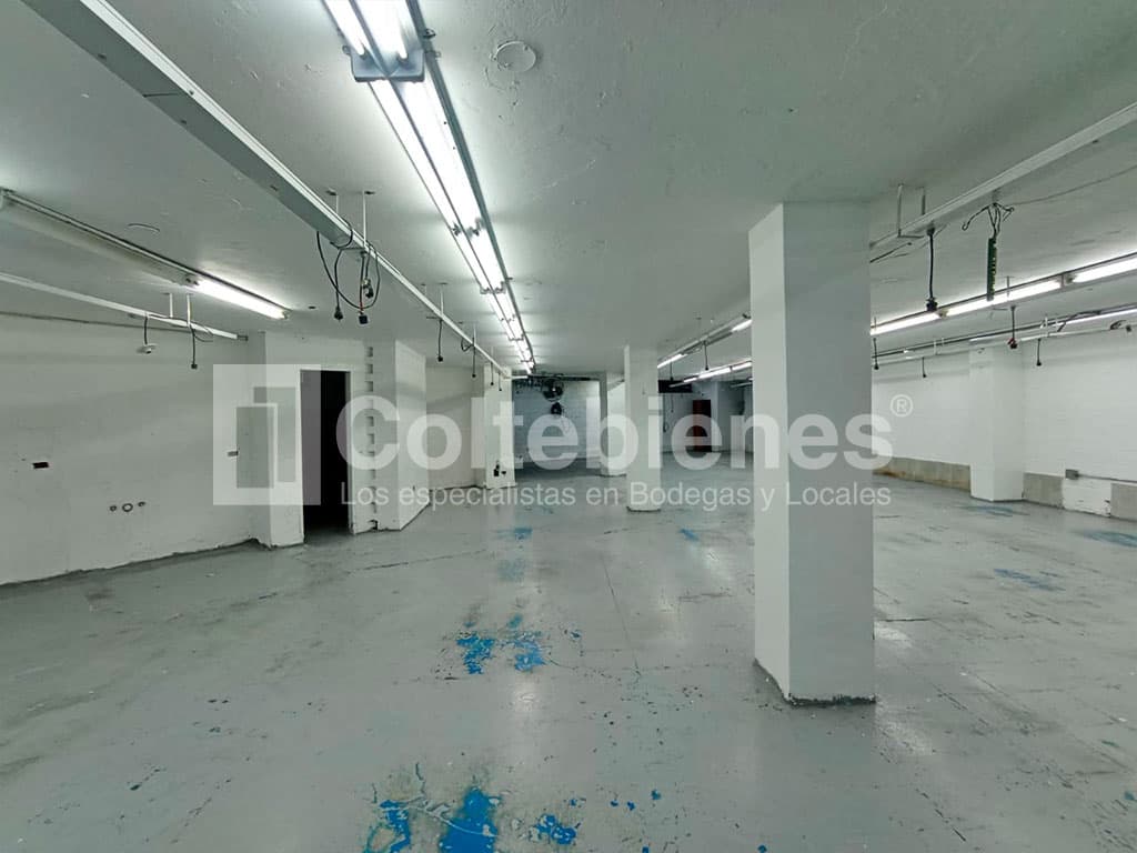 Bodega en arriendo/venta en Barrio Antioquia-Medellín foto 2
