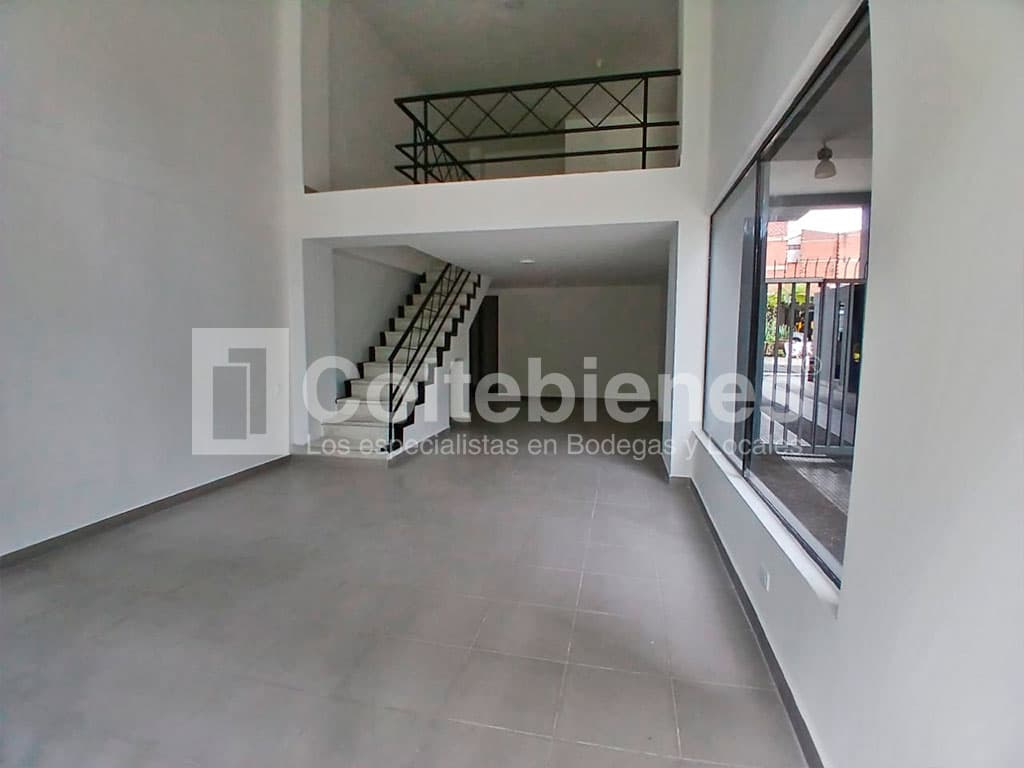Local comercial en arriendo en Laureles-Medellín foto 3