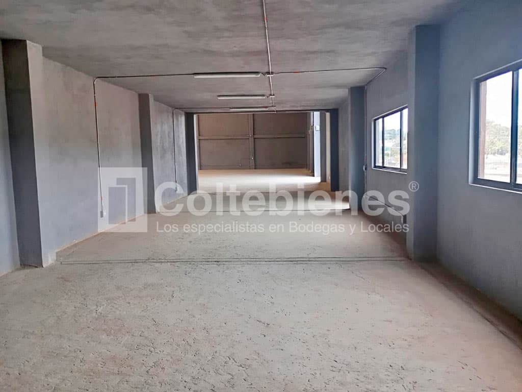 Bodega en arriendo en la vereda Las Toldas-Guarne foto 5