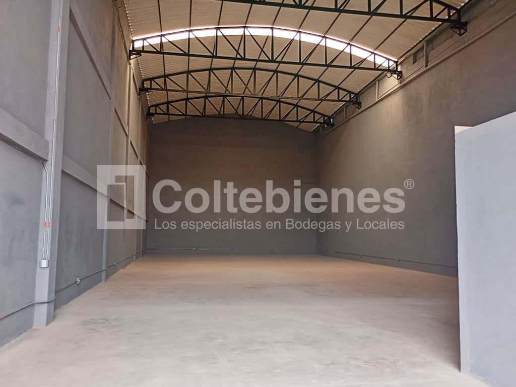 Arriendo de bodega en Guarne-Antioquia foto 2