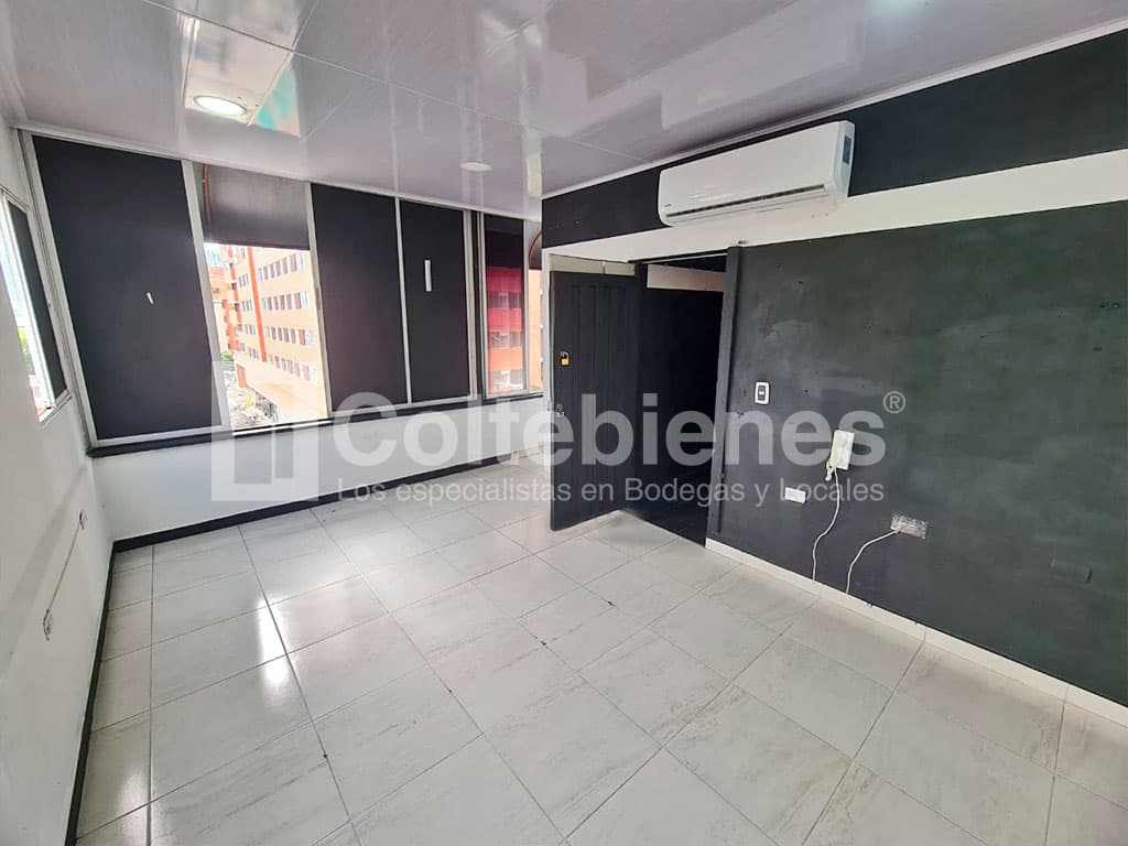 Oficina en arriendo en San Diego-Medellín foto 2