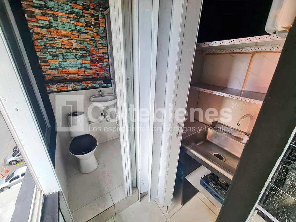 Oficina en arriendo en San Diego-Medellín foto 5