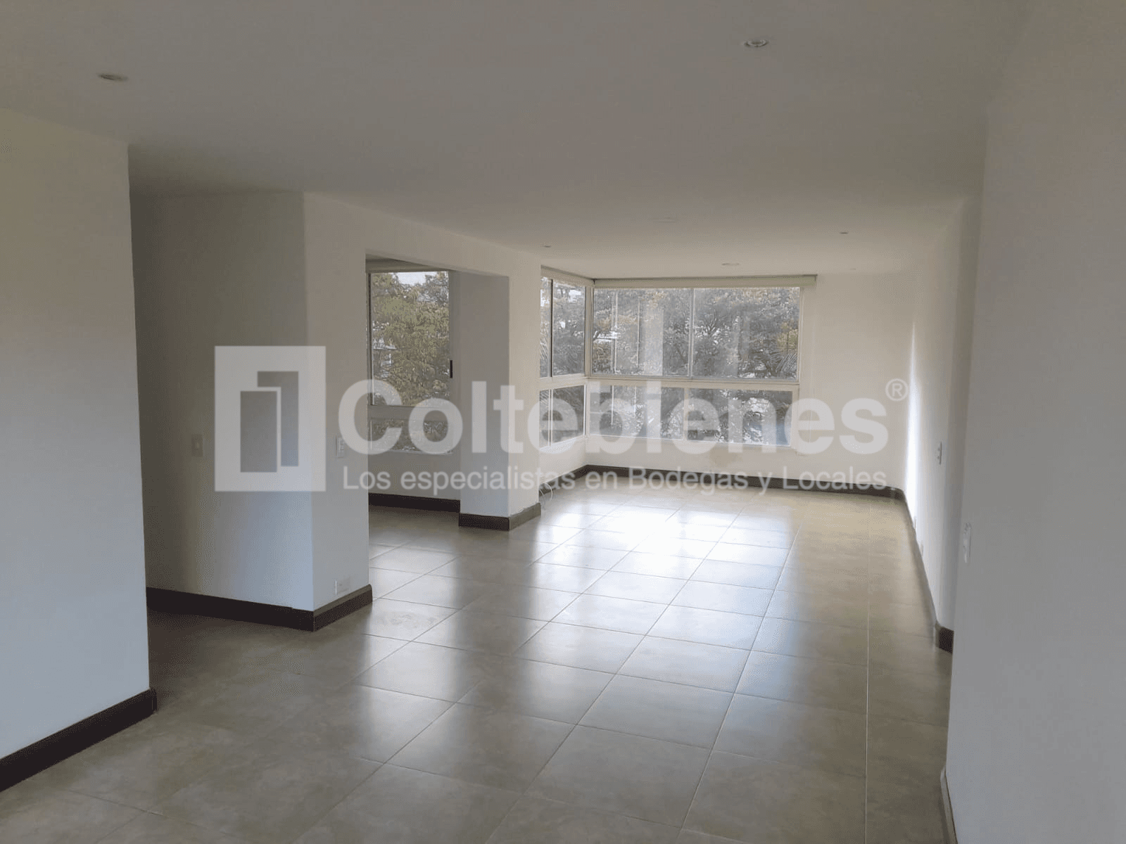 Apartamento en venta en Envigado-Antioquia foto 2