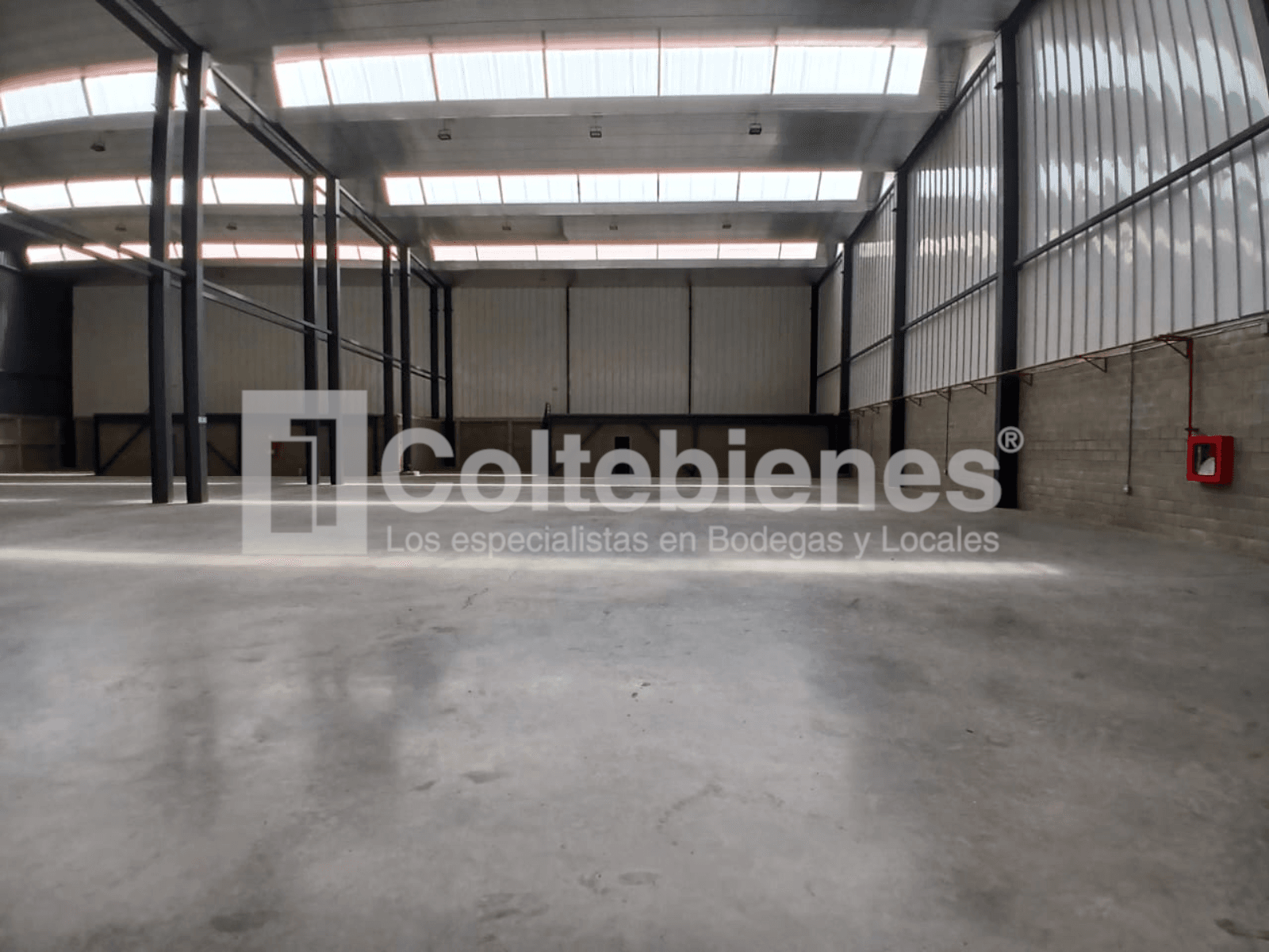 Bodega en arriendo/venta en Copacabana-Antioquia foto 5