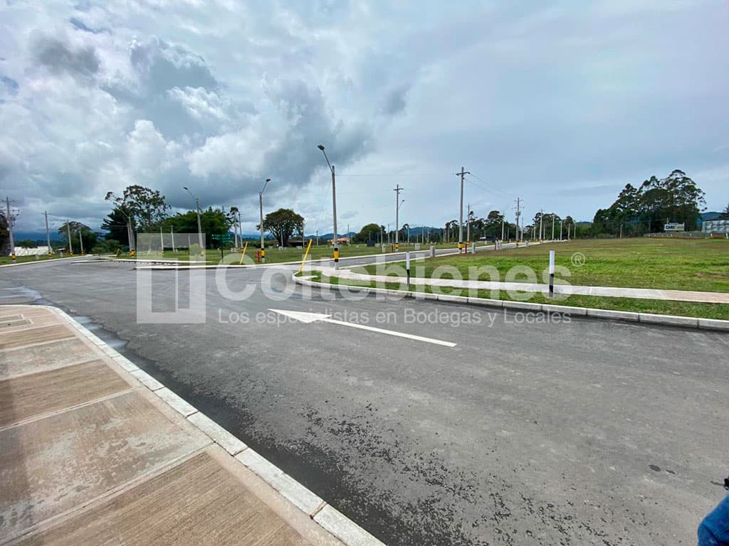 Lote en venta en El Tablazo-Rionegro foto 5
