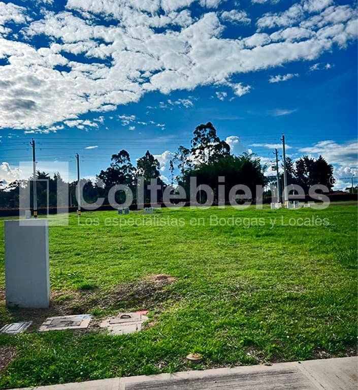 Lote en venta en El Tablazo-Rionegro foto 2