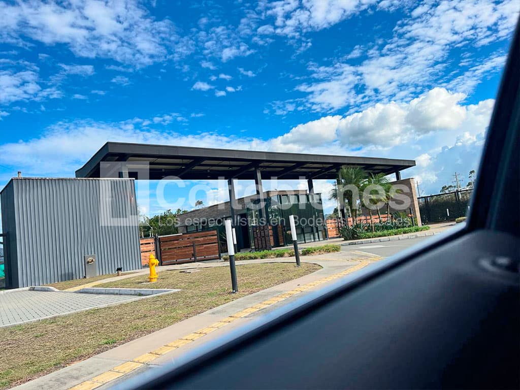 Lote en venta en El Tablazo-Rionegro foto 4