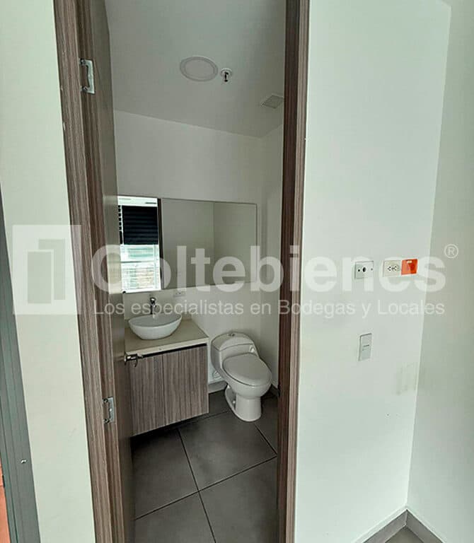 Oficina disponible para arriendo en el sector de El Poblado foto 5