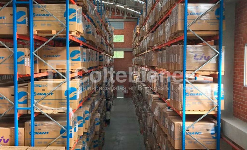 Venta de bodega en zona franca de Rionegro-Antioquia foto 3
