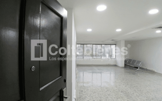 Oficina en arriendo en El Poblado-Medellín
