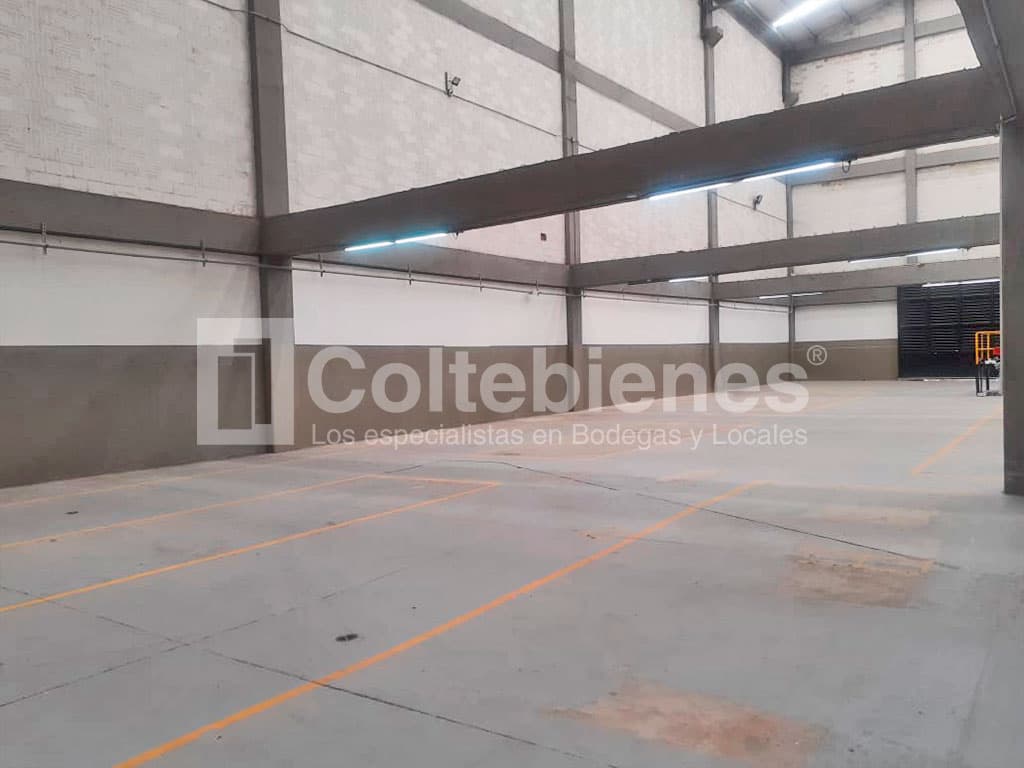 Arriendo de bodega en La Tablaza-La Estrella foto 2