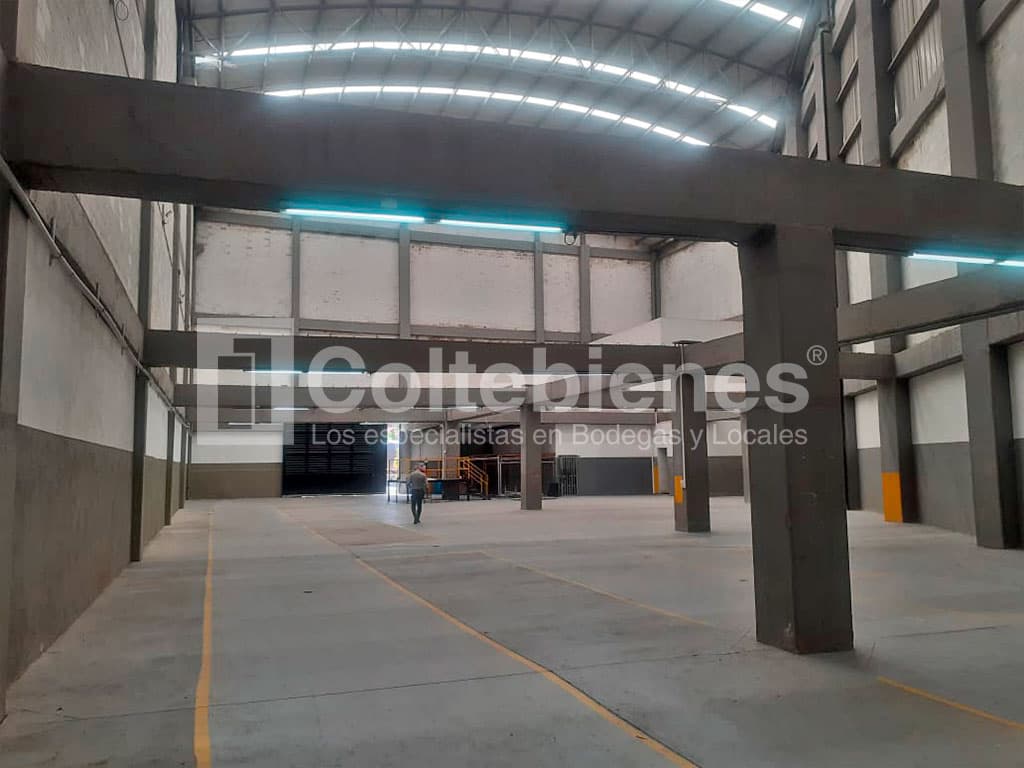 Arriendo de bodega en La Tablaza-La Estrella foto 4