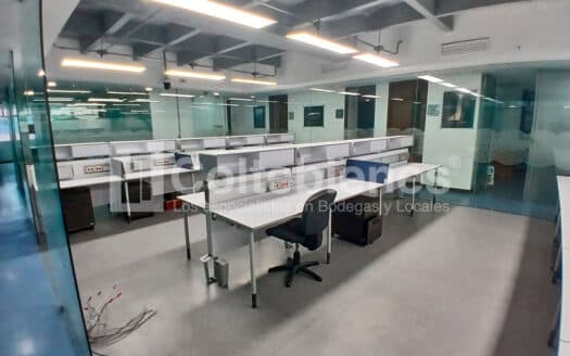 Oficina disponible para arriendo en El Poblado-Medellín