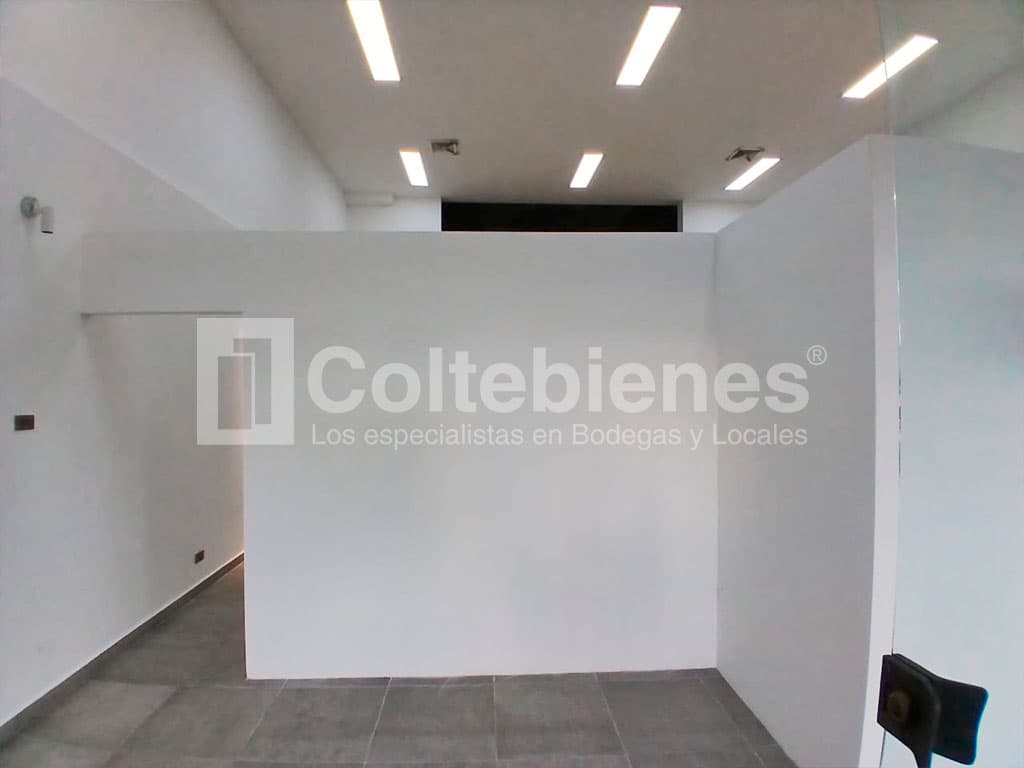 Local comercial en arriendo en Medellín-Antioquia foto 4