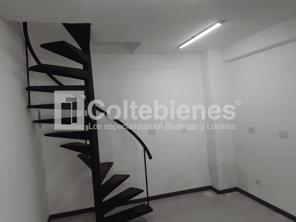 Local comercial en arriendo en Guayabal-Medellín foto 2