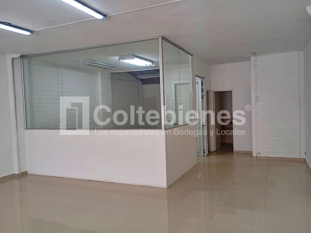 Local comercial en arriendo en Guayabal-Medellín foto 4