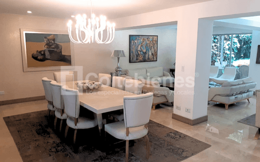 Casa amoblada en arriendo en El Poblado-Medellín