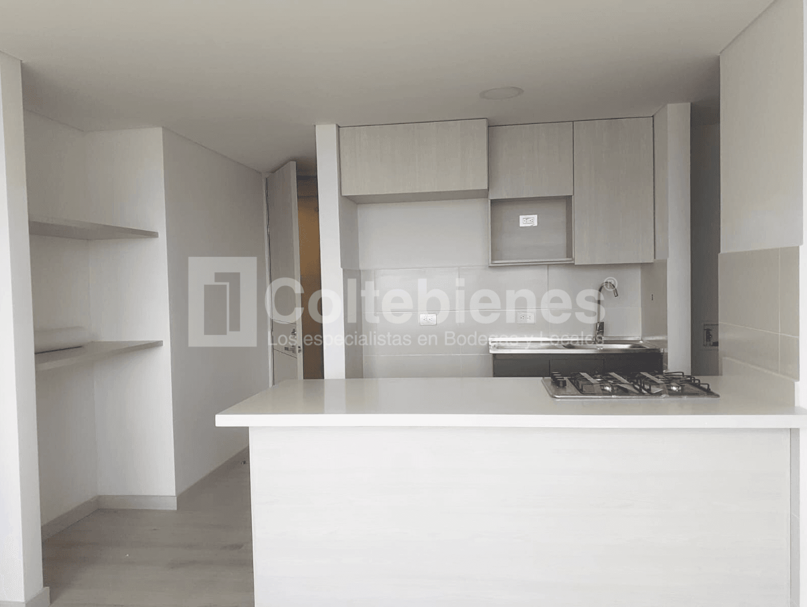 Apartamento nuevo en arriendo en La Estrella-Antioquia foto 3