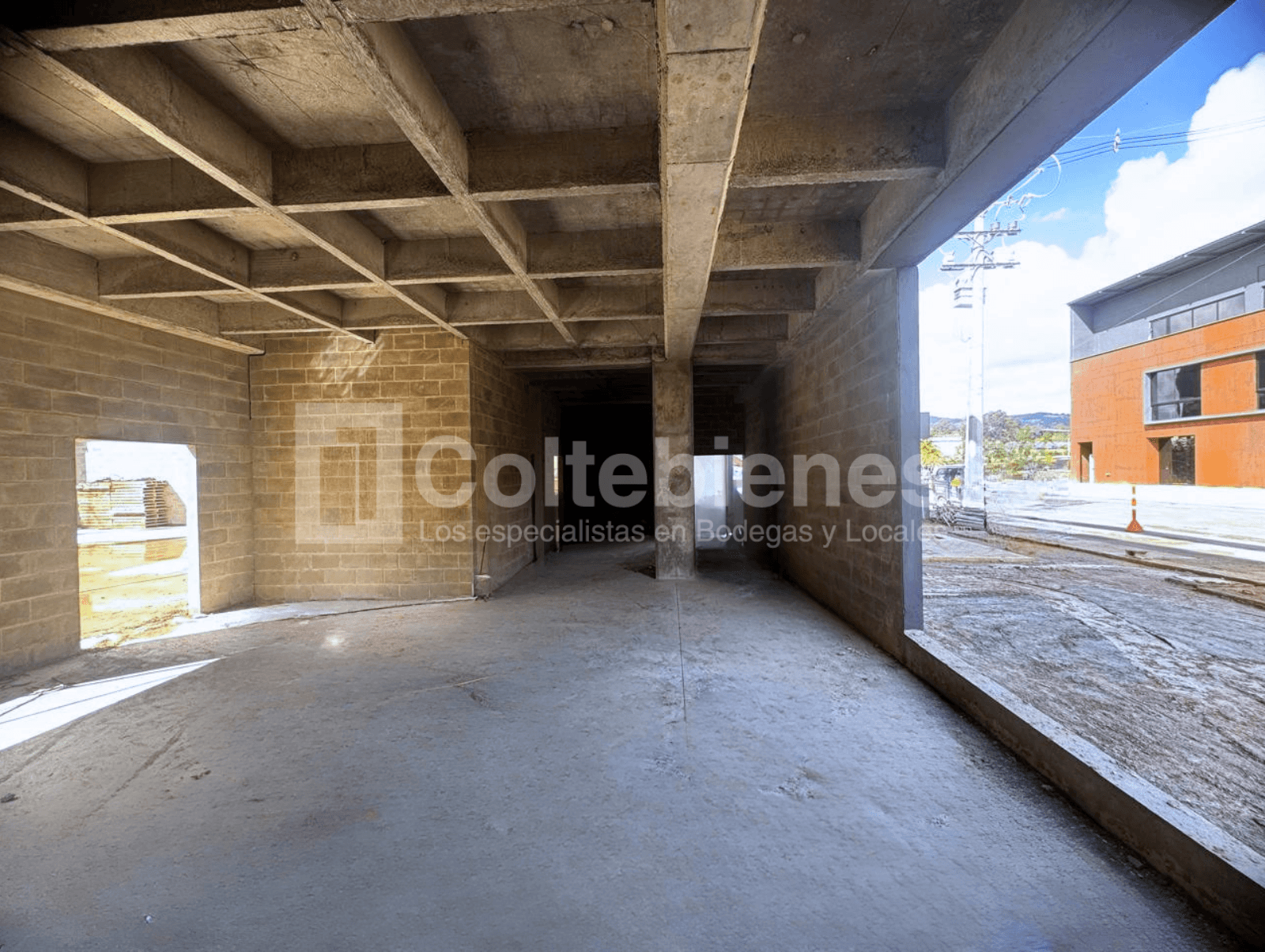 Bodega nueva en arriendo en Rionegro-Antioquia foto 3